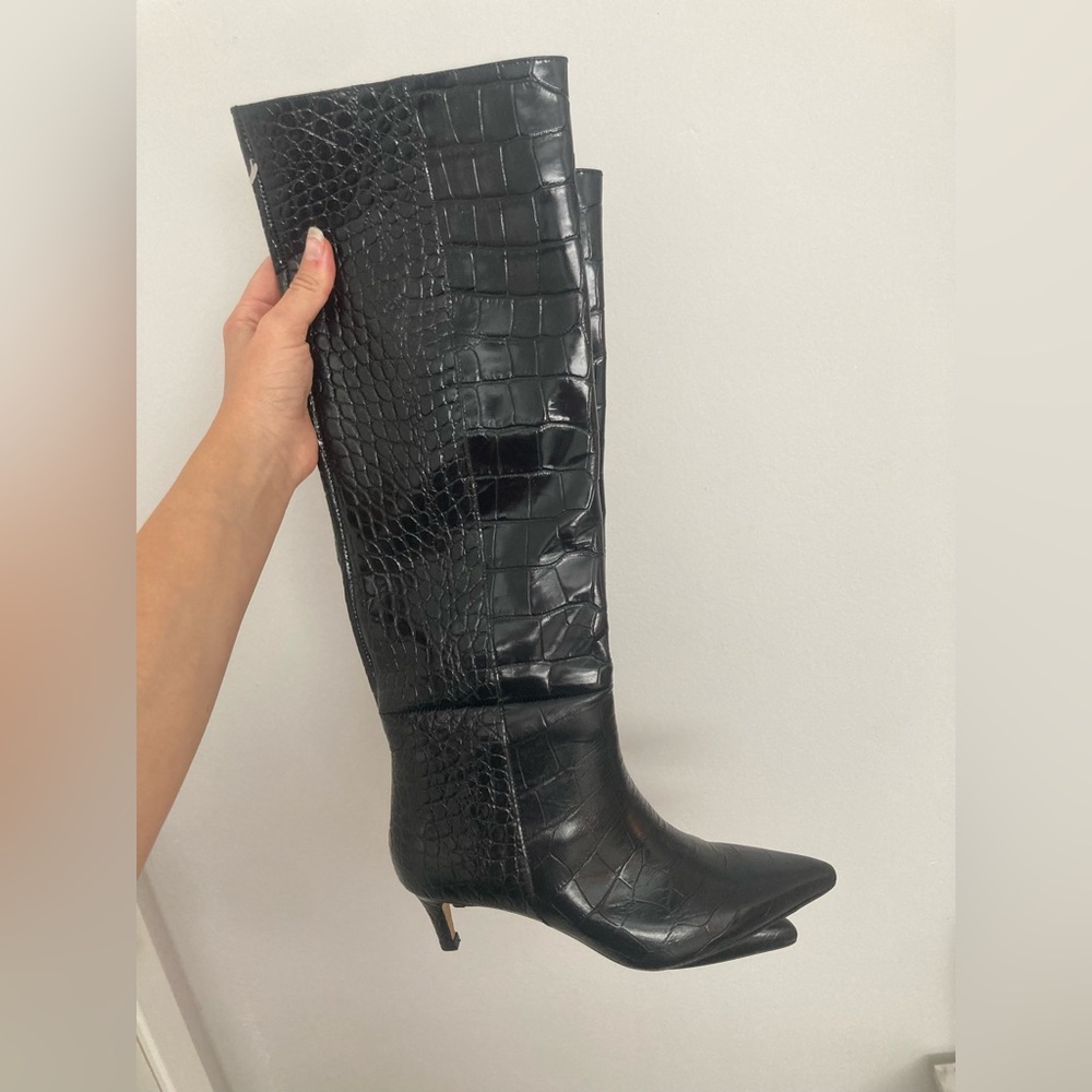 Black knee high kitten heeled boots